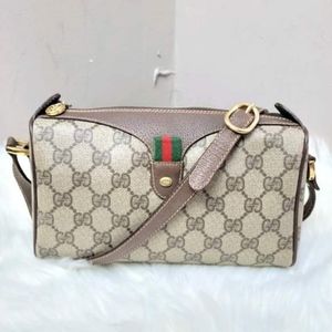 Gucci Vintage Crossbody - Authentic Monogram Web